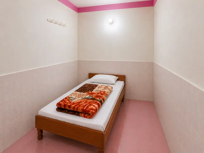 Single Room Hotel Mount Elephant